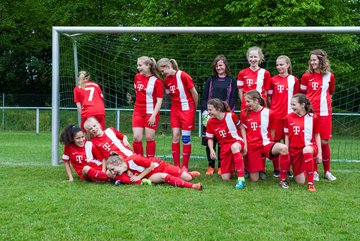 Bild 17 - wCJ SV Steinhorst/Labenz - VfL Oldesloe : Ergebnis: 18:0